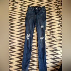 Hollister Dark Wash High- Rise Jean Leggings: size 1 Long / w25 L30